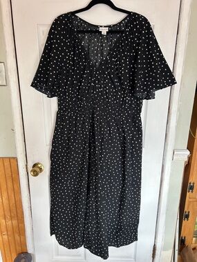 Black Heart-Print Maxi Dress with Smocked Waist